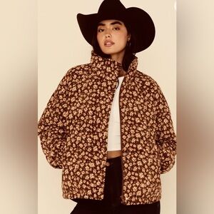 Croft & Barrow floral quilted fall jacket with pockets, stylish and cozy )M) 🍁